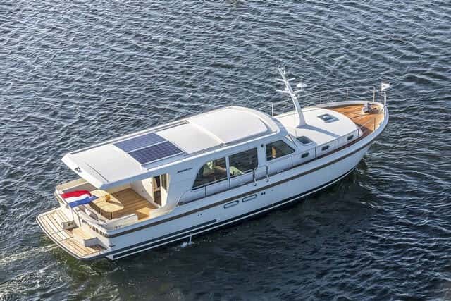 Linssen Grand Sturdy 40.5 Sedan - European Power Boat of the Year 2019