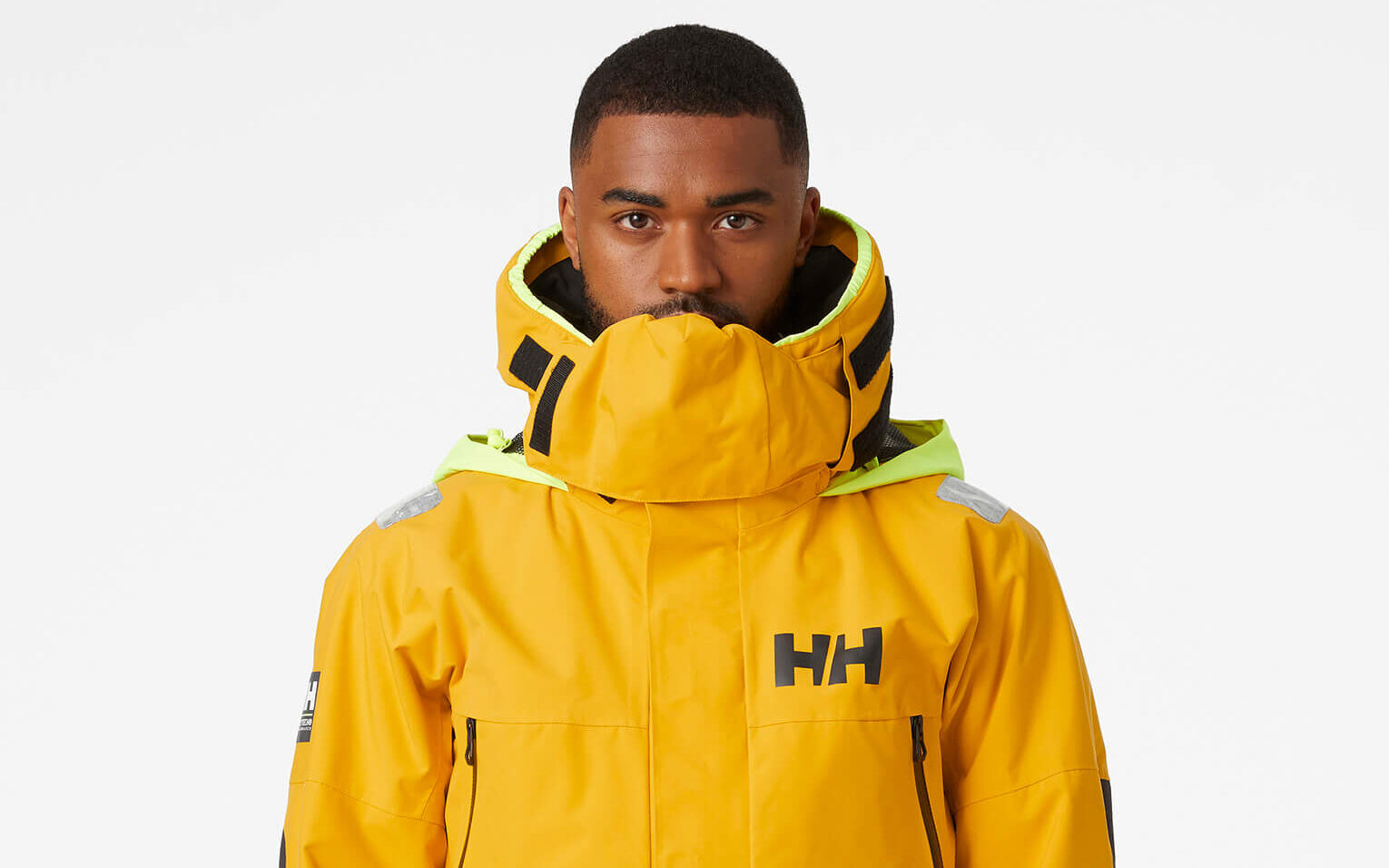 La nueva chaqueta náutica Helly Hansen Ægir Race Jacket 2.0 con rendimiento  profesional y el 50% de material reciclado - Plaza Deportiva