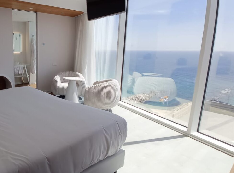 Nace el Hotel Marina Badalona, otro punto de vista de la costa de Barcelona