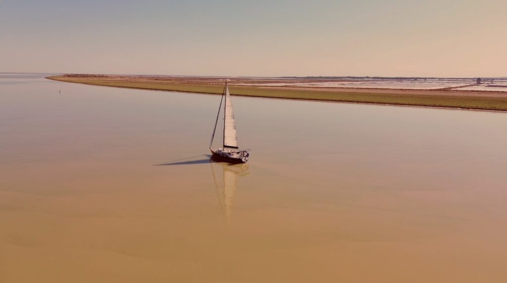 El Forquilla navegando el Guadalquivir