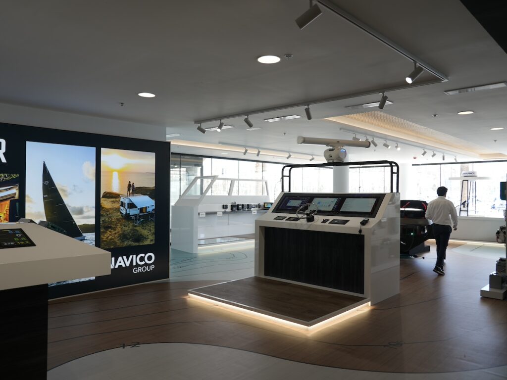 Experience Center de Navico